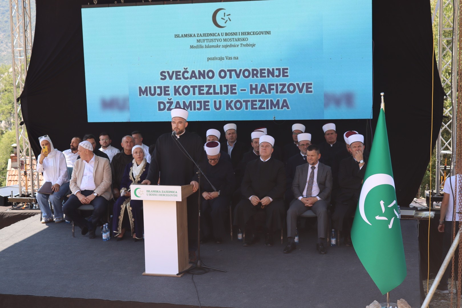 FOTO - Otvorena Hafizova – Muje Kotezlije džamija na radost svjetovima