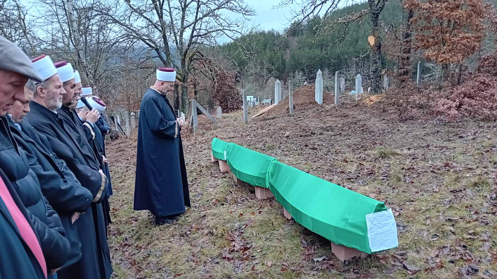 Klanjana kolektivna dženaza u naselju Kukavice kod Rogatice: 33 godine traženja i neodustajanja