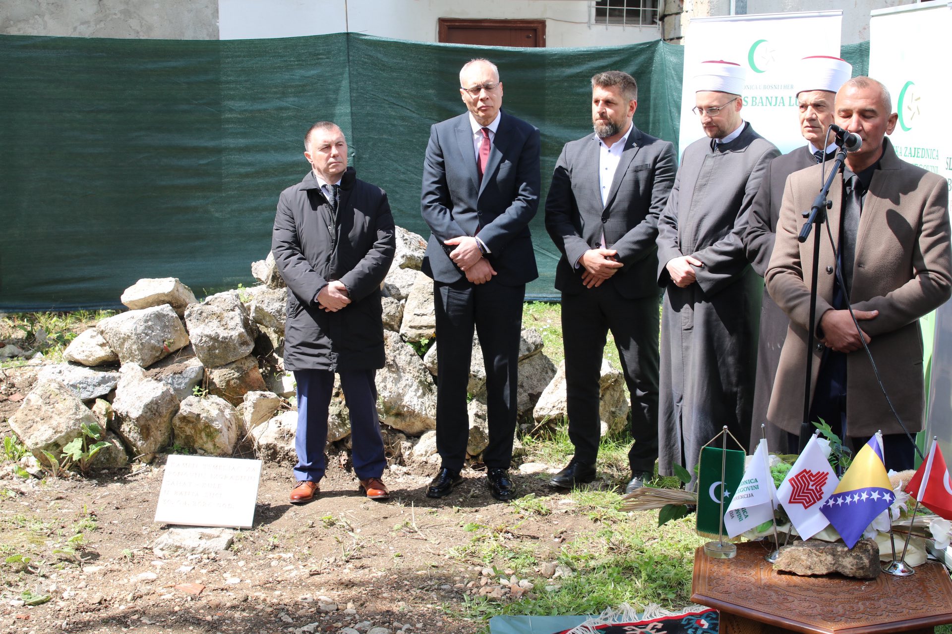 Položen kamen temeljac za ponovnu izgradnju Ferhat-pašine Sahat-kule: Banjoj Luci se njen simbol vraća za 18 mjeseci