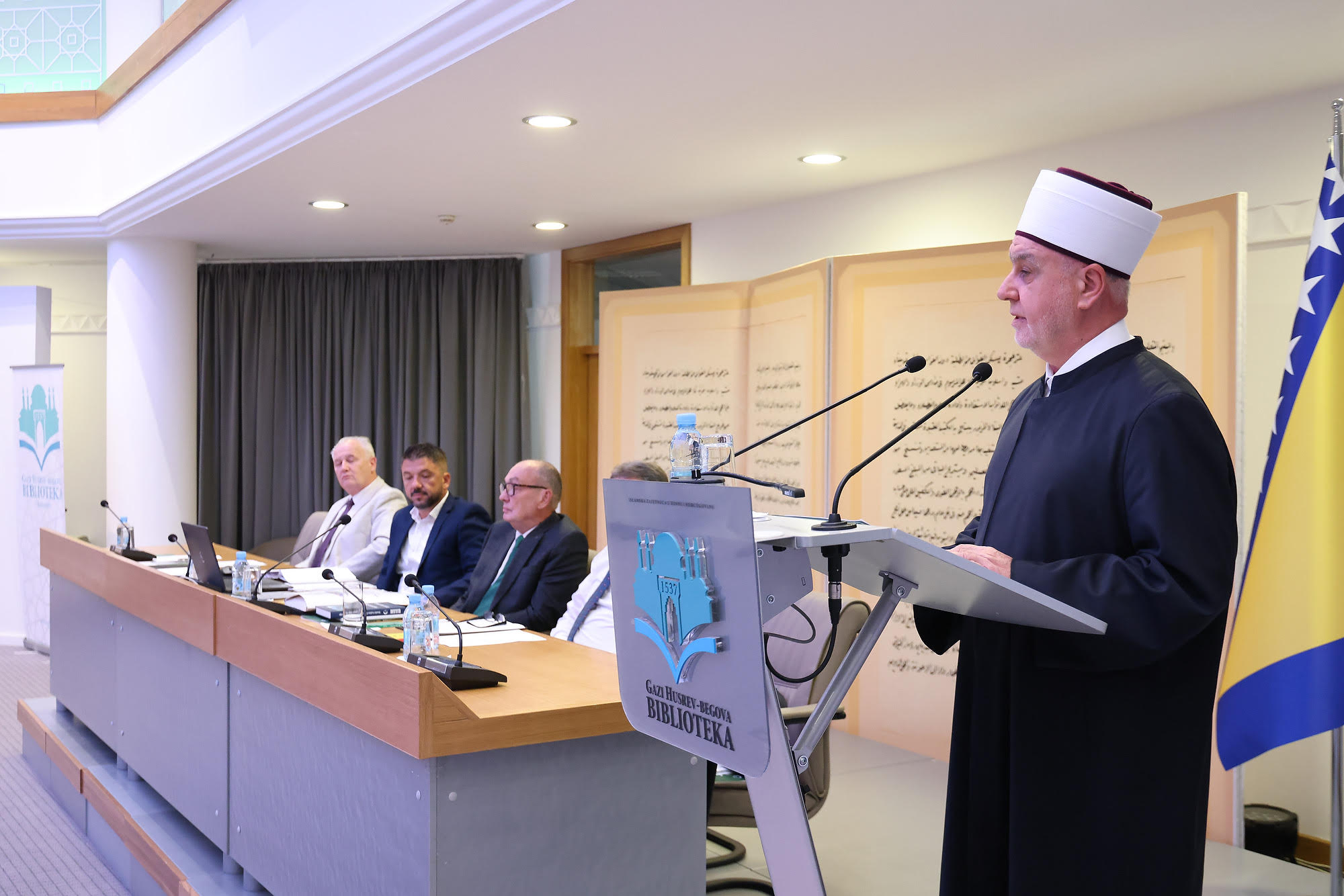 Reisul-ulema Kavazović: Dostojanstvo muslimana i uleme za nas je sveto