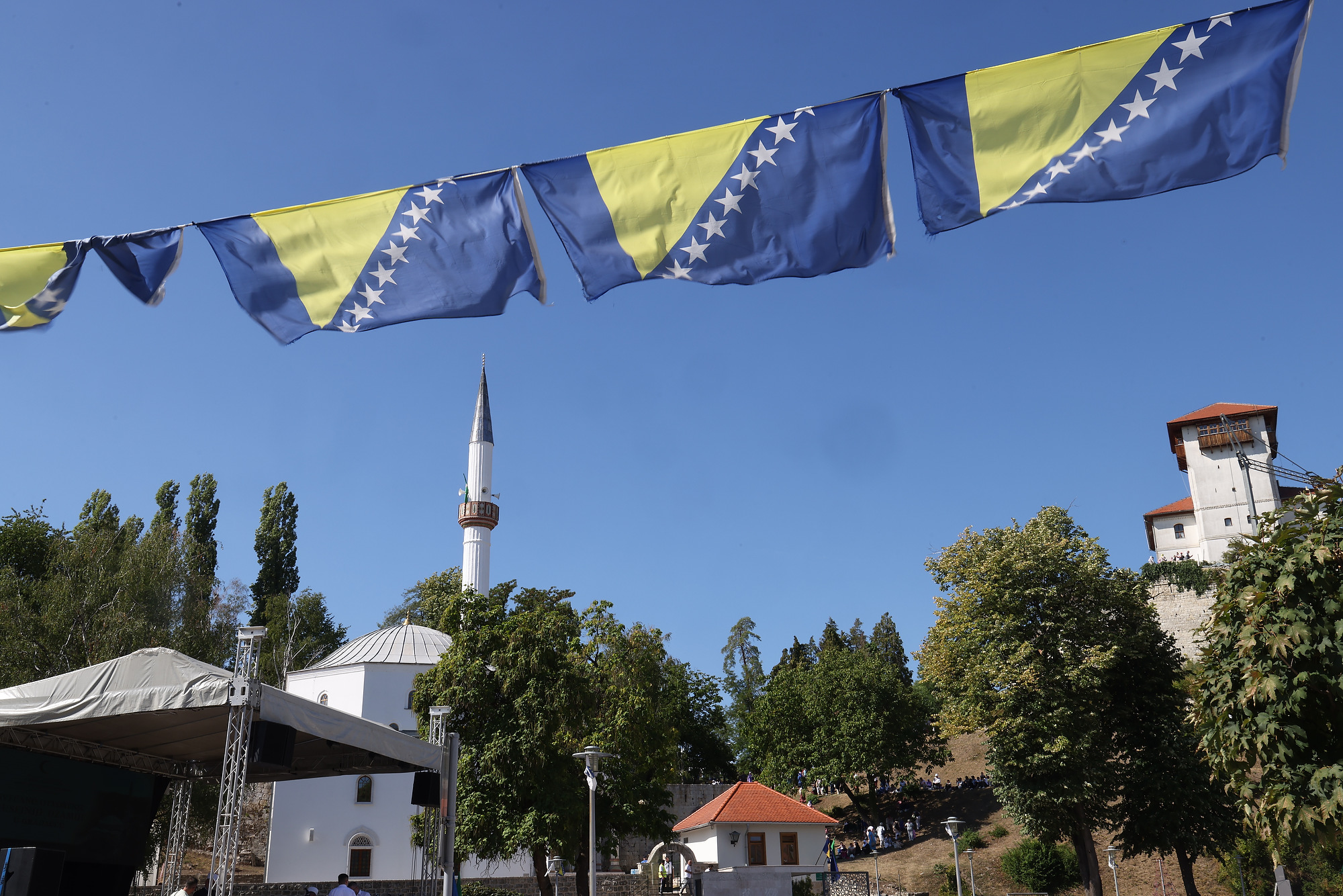 Svečano otvorena obnovljena Husejnija džamija