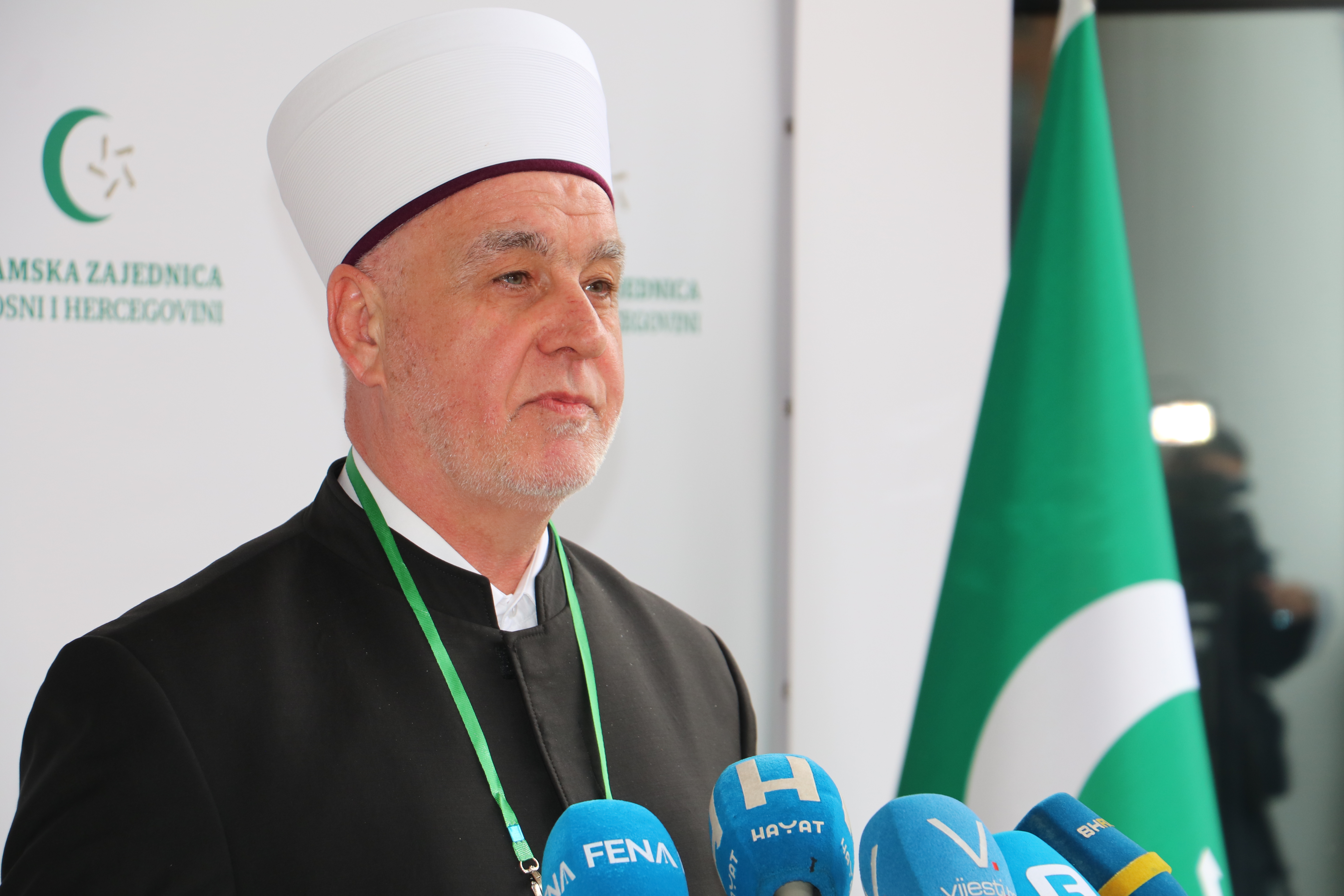 Reisul-ulema Kavazović: Svim muslimanima i muslimankama čestitam izbor novog reisul-uleme