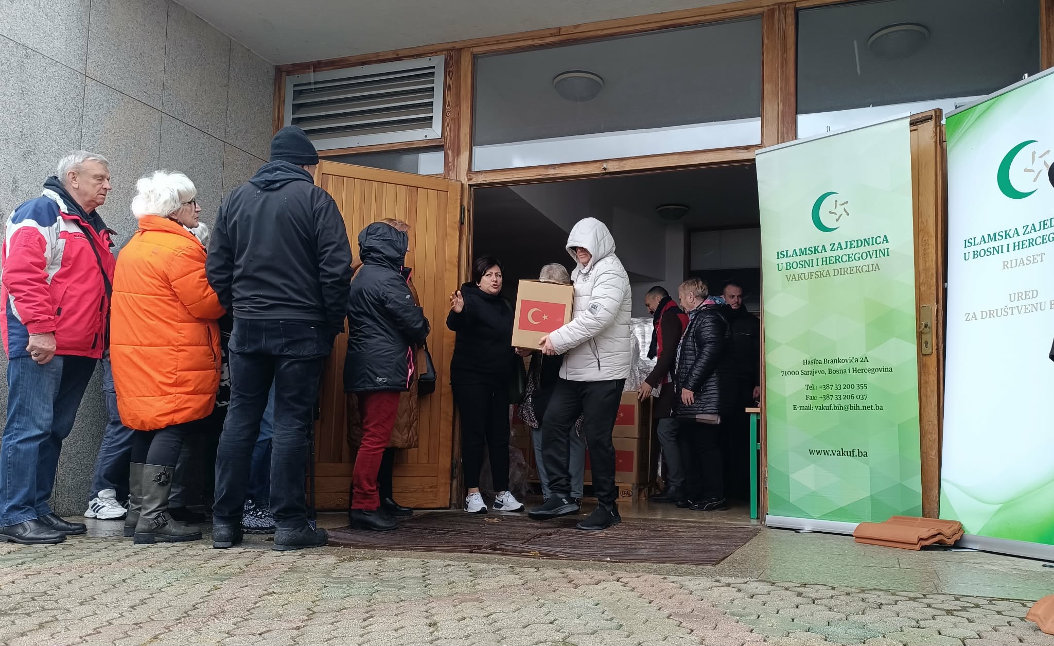 Islamska zajednica: Počela podjela 6.000 humanitarnih ramazanskih paketa
