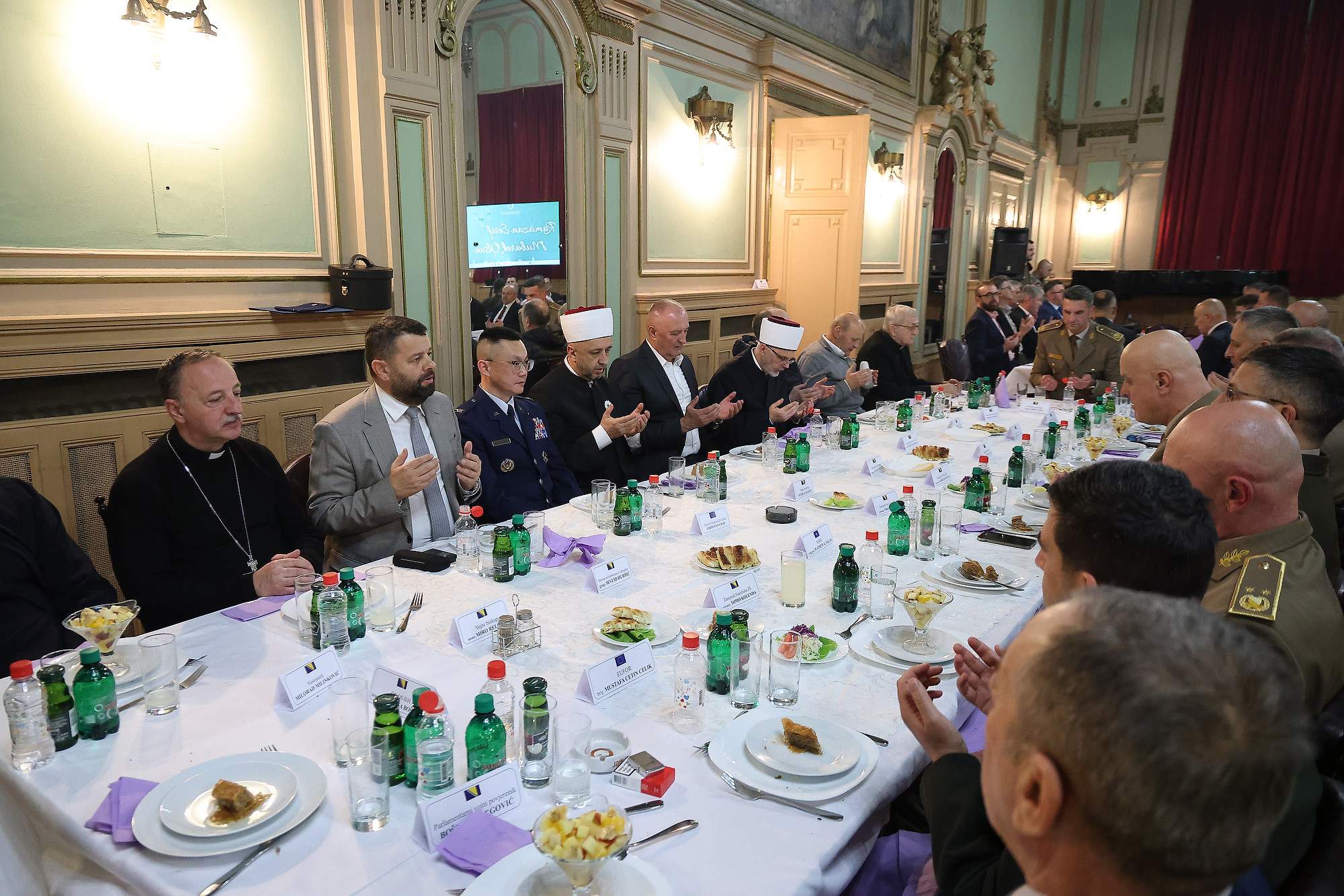 U Sarajevu održan tradicionalni iftar vojnog muftije: Oružane snage jedna od najljepših priča o reintegraciji BiH